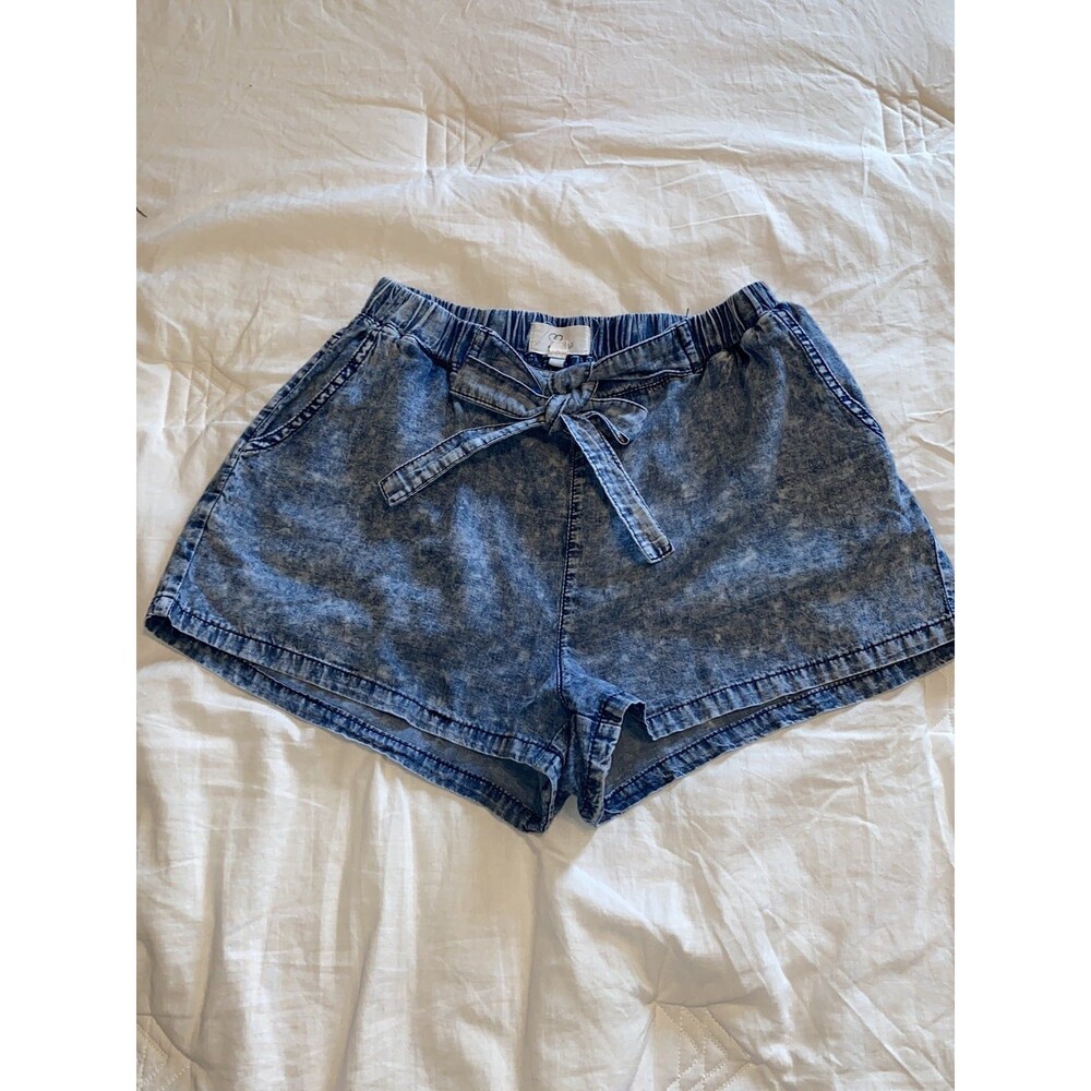 Large Shorts